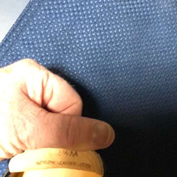 Talbots black patent leather sling back shoe - Picture 4 of 4